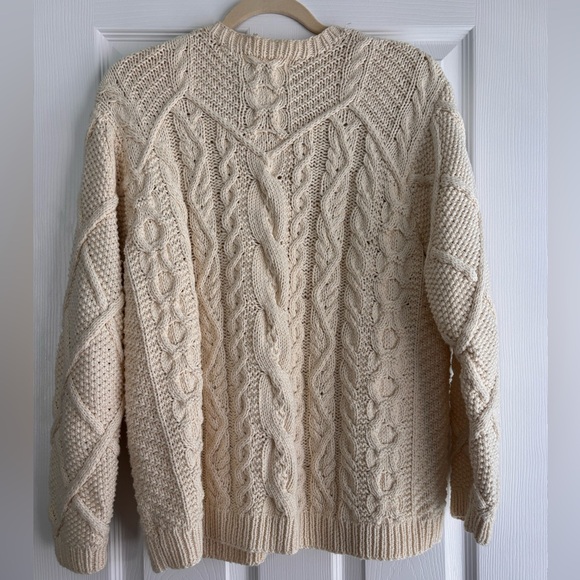 Eddie Bauer Beige 100% Cotton Cable Knit Sweater Women’s Size Medium - Picture 2 of 10
